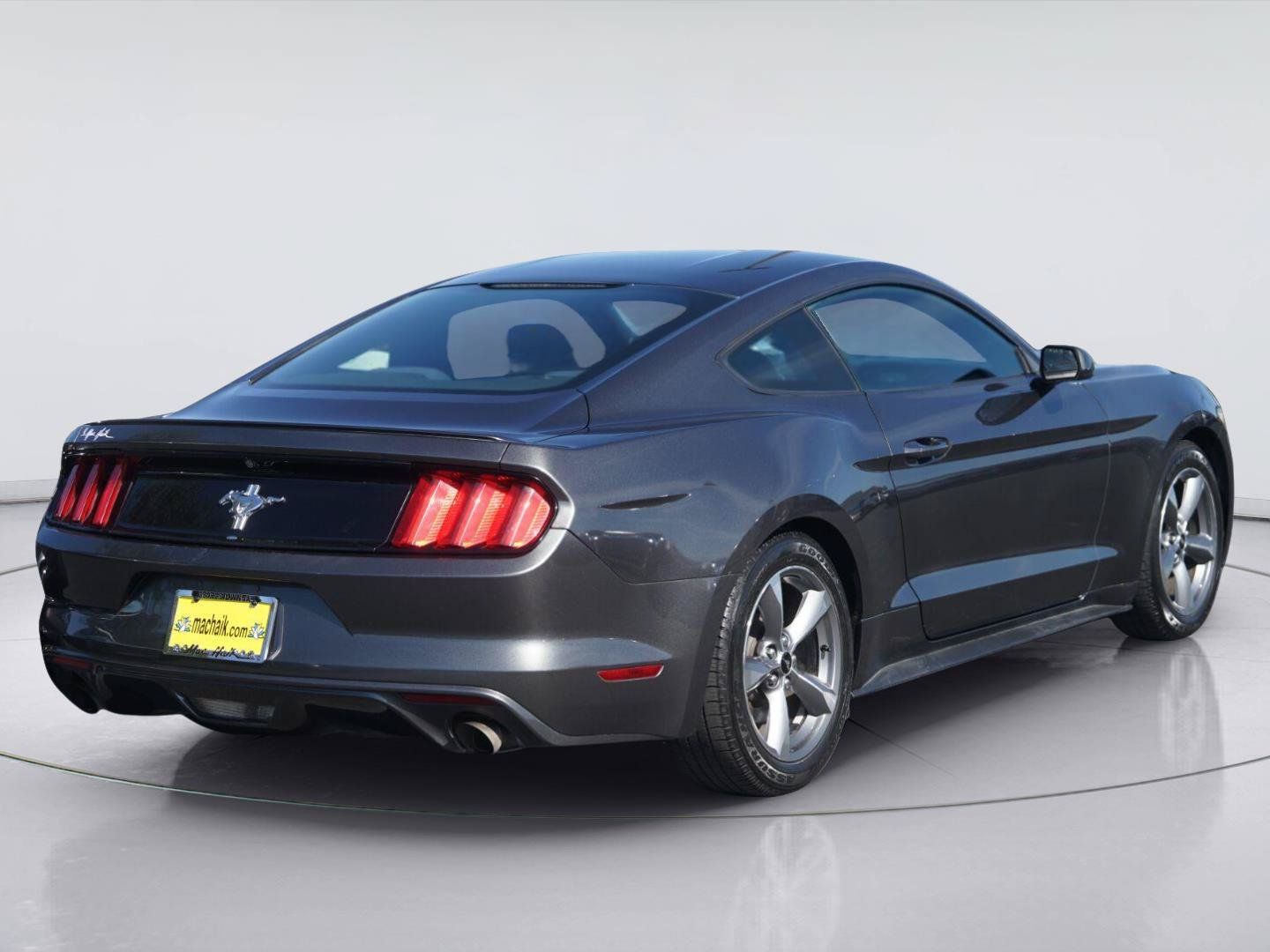 Used 2016 Ford Mustang Coupe w/ Equipment Group 051A RWD image 6