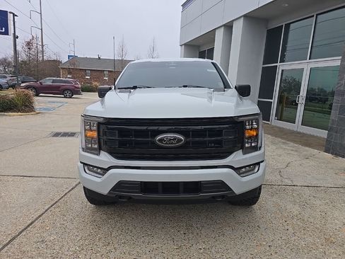 Used 2023 Ford F150 XLT w/ Equipment Group 302A High image 5