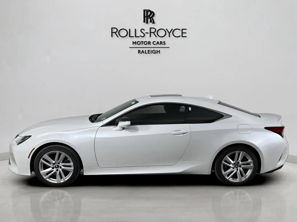 Used 2023 Lexus RC 300 RWD image 10