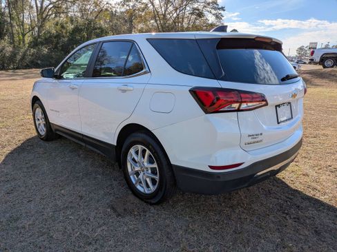 Certified 2023 Chevrolet Equinox LT FWD image 6