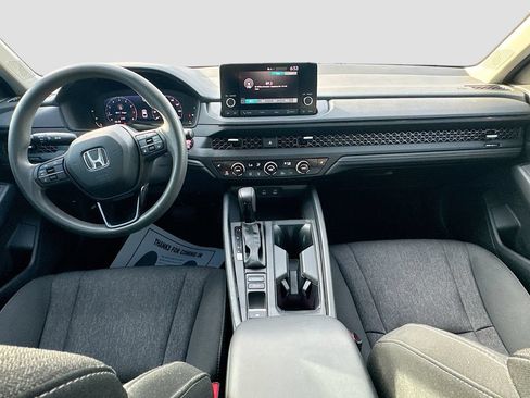 Used 2023 Honda Accord EX image 27