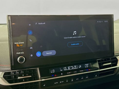 Certified 2025 Toyota Sienna XSE image 16