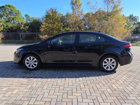 Certified 2024 Toyota Corolla LE image 8