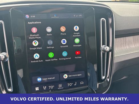 Certified 2025 Volvo XC40 B5 Plus AWD/4WD image 20