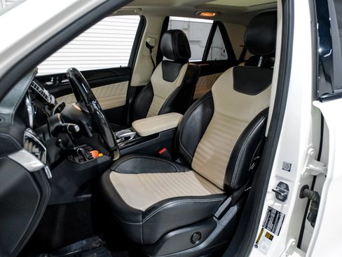 Used 2018 Mercedes-Benz GLE 43 AMG 4MATIC image 15