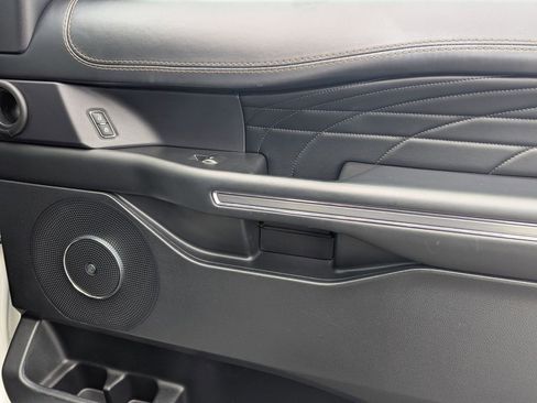 Used 2021 Ford Expedition Max Platinum image 36