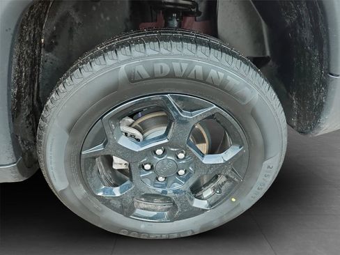 Used 2024 Jeep Compass Trailhawk image 33