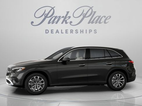 Certified 2026 Mercedes-Benz GLC 300 4MATIC image 4
