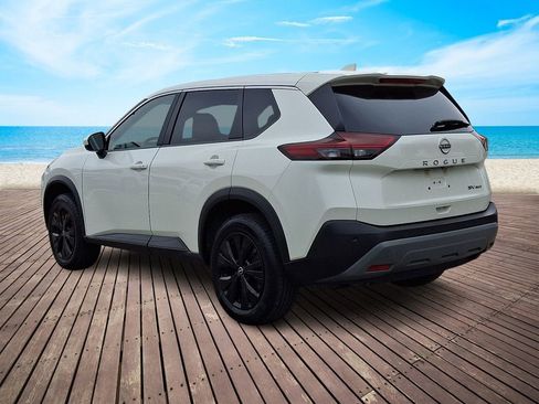 Used 2023 Nissan Rogue SV AWD/4WD image 4