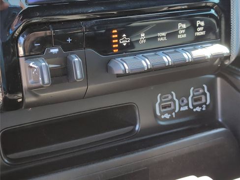 Used 2020 RAM 1500 Limited AWD/4WD image 27