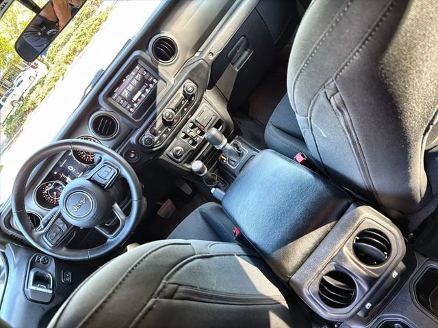 Used 2021 Jeep Gladiator Sport AWD/4WD image 20