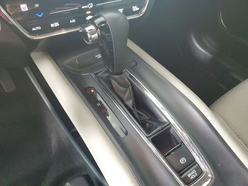 Used 2021 Honda HR-V EX image 19