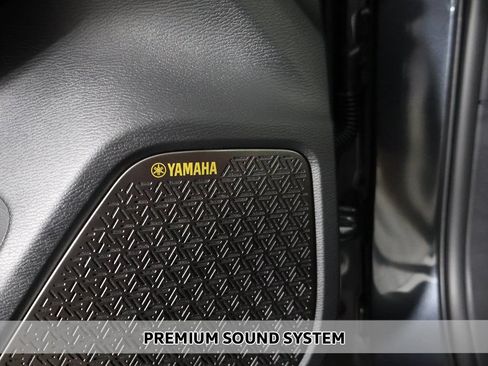 Used 2025 Mitsubishi Outlander SEL AWD/4WD image 5