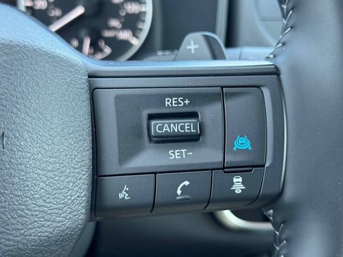 Certified 2026 Nissan Rogue SV AWD/4WD image 21