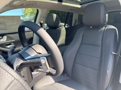 New 2026 Mercedes-Benz GLS 450 4MATIC image 24
