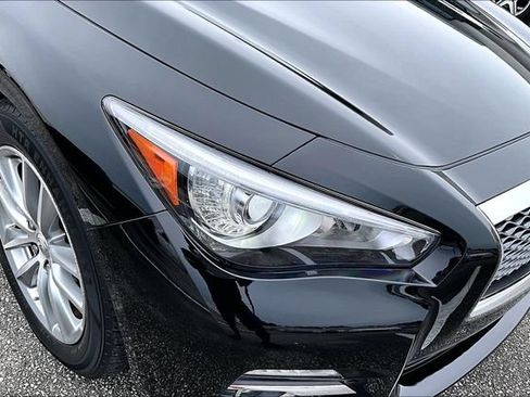 Used 2014 INFINITI Q50 Premium w/ Navigation Package RWD image 32