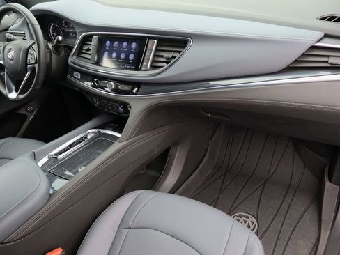 Used 2023 Buick Enclave Essence w/ Sport Touring Edition image 29