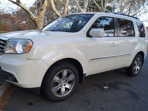 Used 2014 Honda Pilot Touring image 3