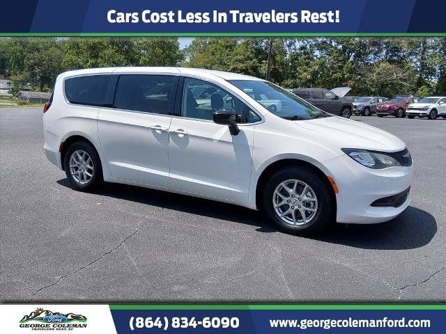 Used 2024 Chrysler Voyager LX FWD image 1