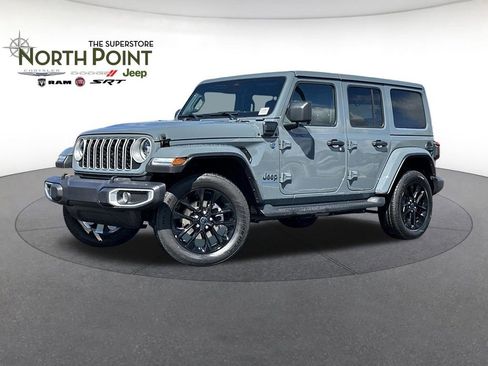Certified 2025 Jeep Wrangler Unlimited Sahara AWD/4WD image 1