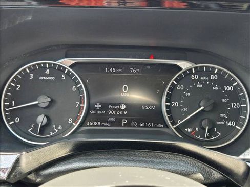 Used 2025 Nissan Pathfinder SV AWD/4WD image 11