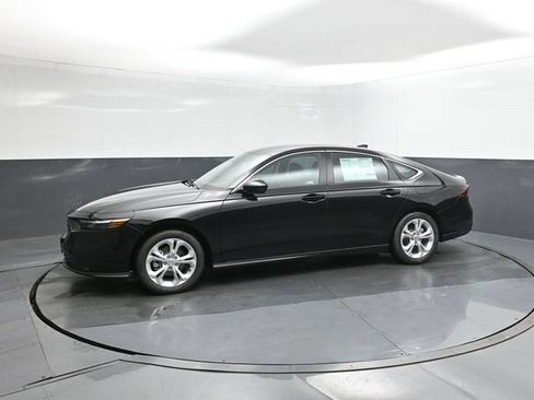 New 2026 Honda Accord LX image 30