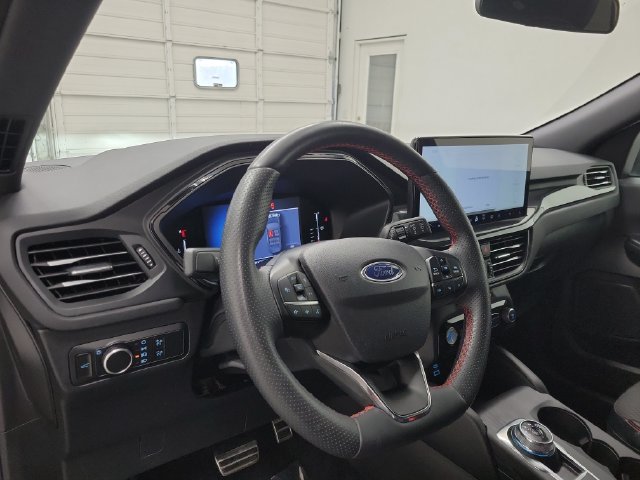 Used 2023 Ford Escape ST-Line w/ Tech Pack #1 AWD/4WD image 21