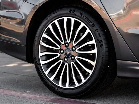 Used 2017 Ford Fusion Titanium image 70