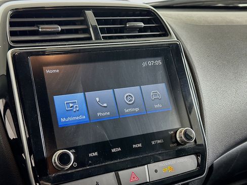 Used 2024 Mitsubishi Outlander Sport SE image 21