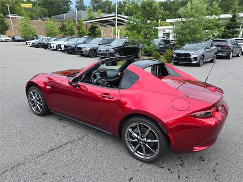 Used 2023 MAZDA MX-5 Miata Grand Touring w/ Weather Package RWD image 5