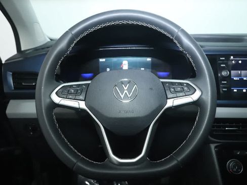 Used 2023 Volkswagen Taos SE FWD image 22