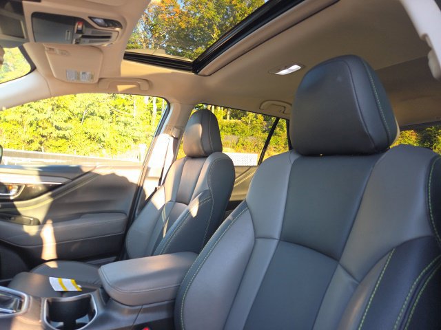 Used 2023 Subaru Outback Onyx Edition AWD/4WD image 2