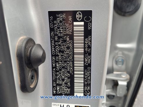 Used 2016 Toyota Prius Four Touring image 14