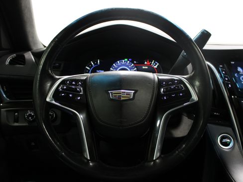 Used 2019 Cadillac Escalade ESV Platinum image 12