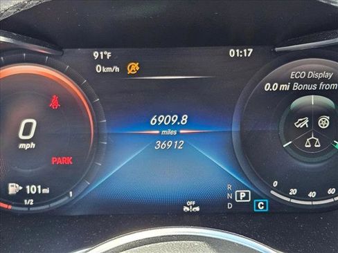 Used 2022 Mercedes-Benz GLC 300 image 7