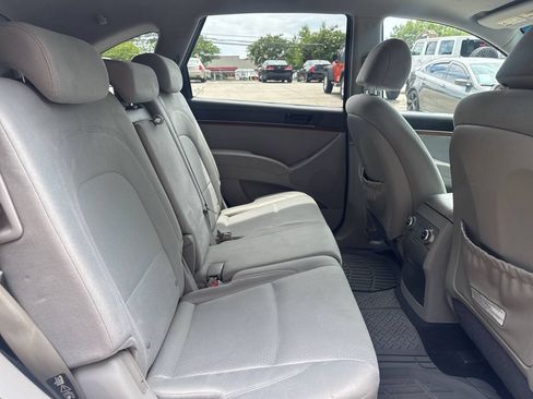 Used 2008 Hyundai Veracruz GLS FWD image 18