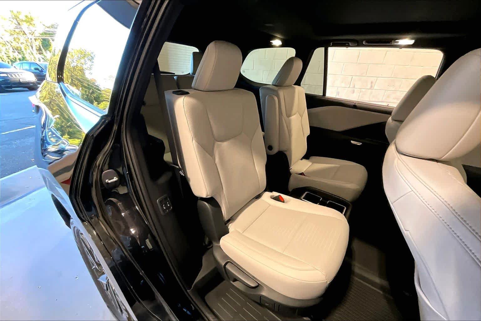Certified 2026 Lexus TX 350 AWD w/ Technology Package image 25