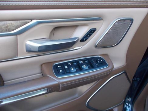 Used 2019 RAM 1500 Limited image 31