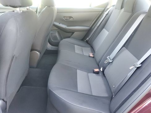 Certified 2025 Nissan Sentra SV FWD image 8
