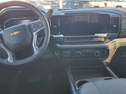 Used 2025 Chevrolet Silverado 3500 LTZ w/ LTZ Plus Package image 7