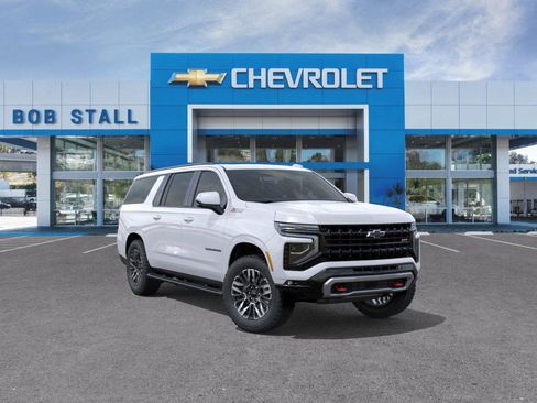 New 2026 Chevrolet Suburban Z71 image 1