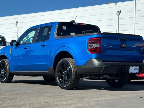 New 2025 Ford Maverick Lariat w/ Black Appearance Package image 5