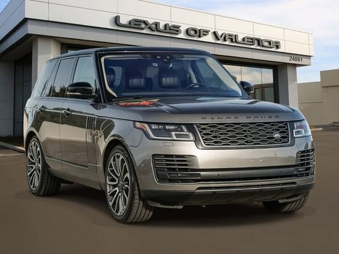 Used 2022 Land Rover Range Rover Westminster Edition image 3