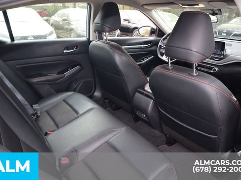 Used 2025 Nissan Altima 2.5 SR FWD image 21