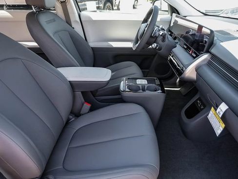 New 2026 Hyundai Ioniq 5 SEL RWD image 19