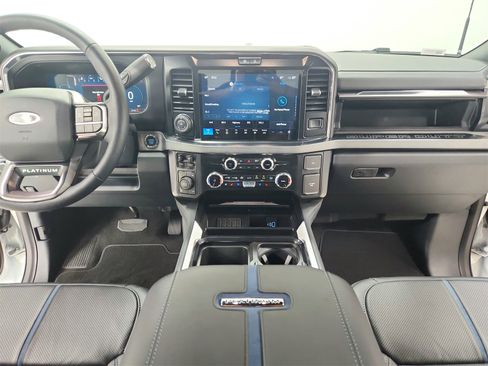 New 2026 Ford F250 Platinum image 25
