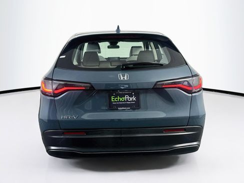 Used 2023 Honda HR-V LX image 7