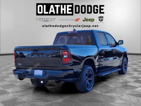 New 2026 RAM 1500 Express AWD/4WD image 29