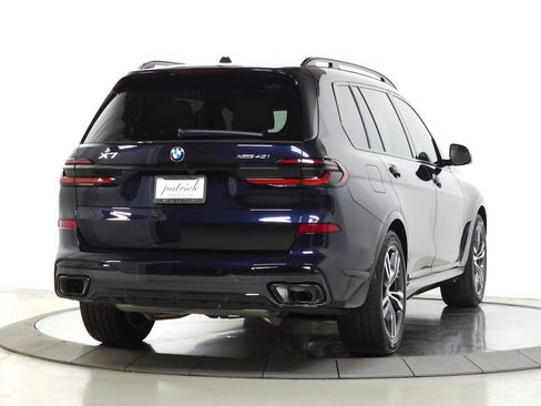 Used 2027 BMW X7 xDrive40i w/ Executive Package AWD/4WD image 11