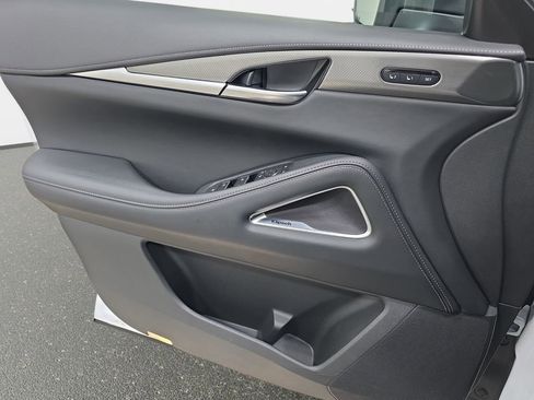 Certified 2026 INFINITI QX60 Luxe w/ Family Package image 24